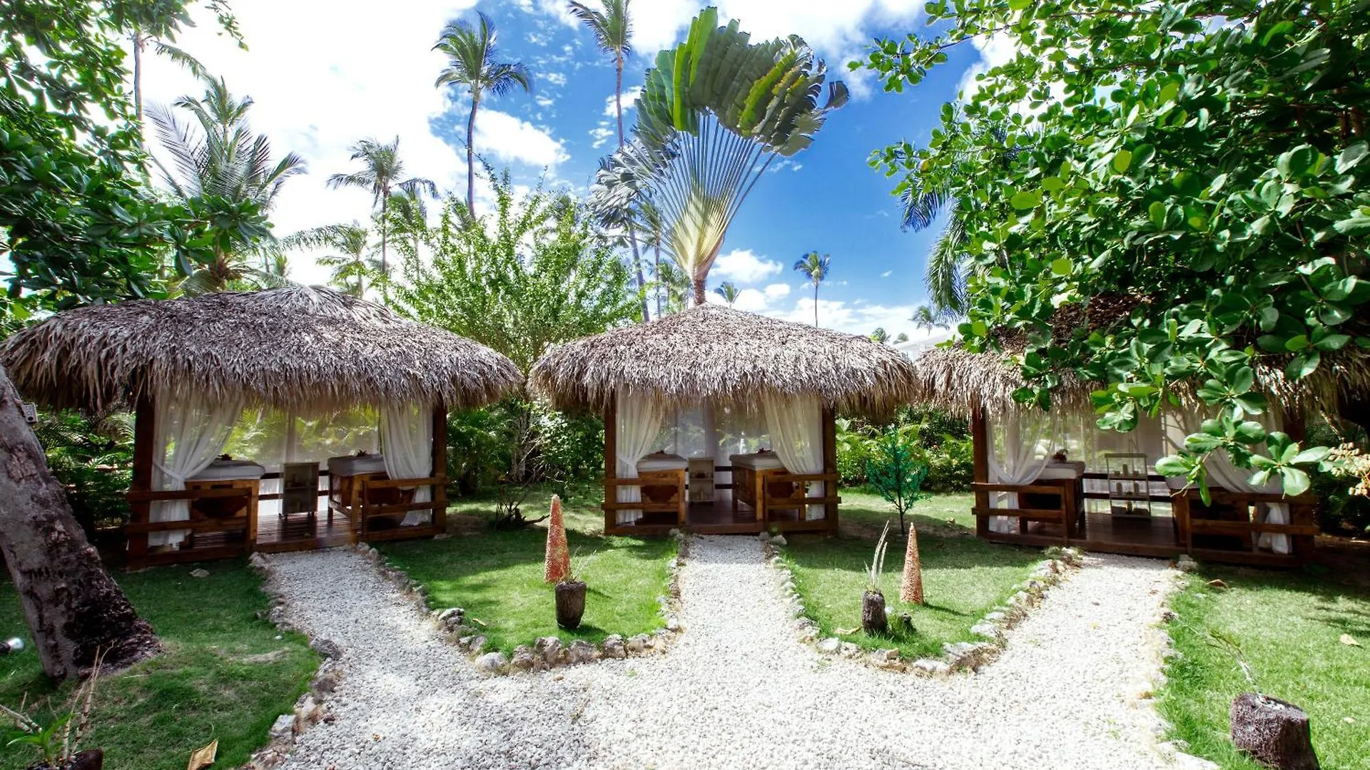 Grand Caribe Suites Playa Los Corales Punta Cana Hotel