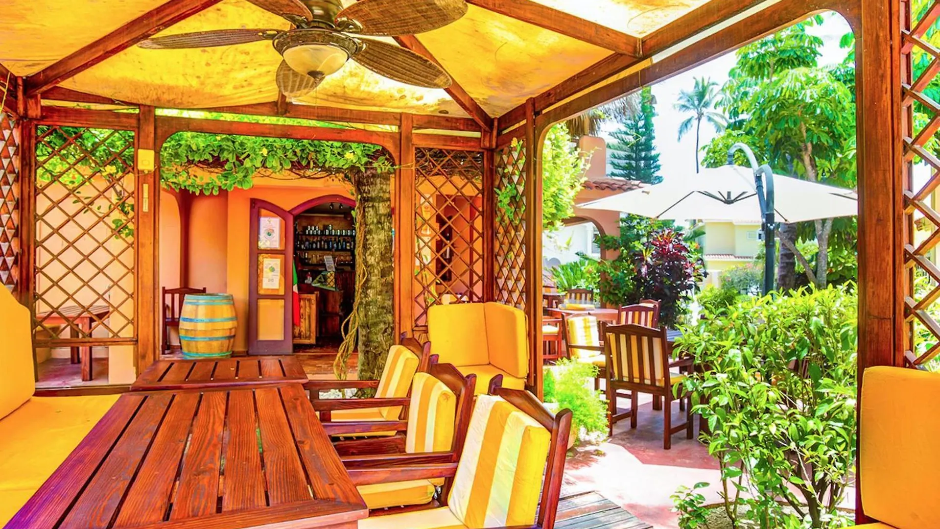 Grand Caribe Suites Playa Los Corales Punta Cana