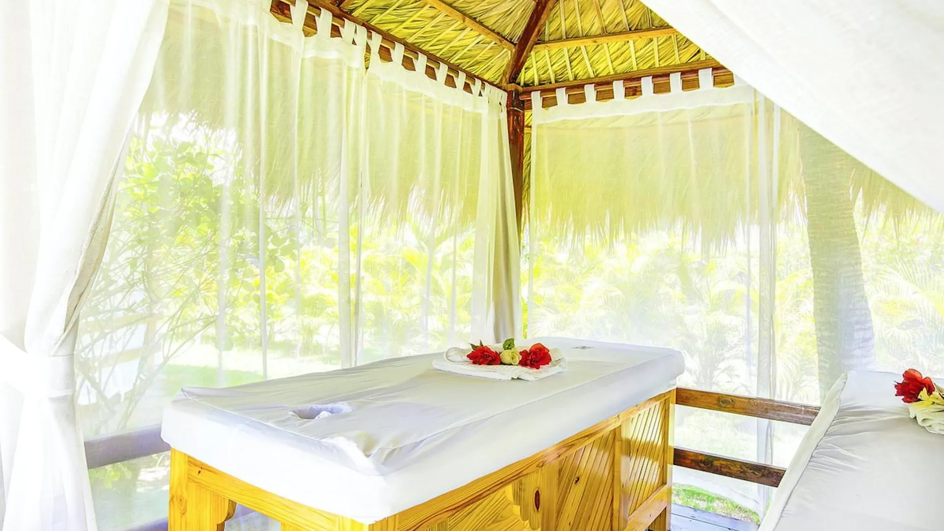 Grand Caribe Suites Playa Los Corales Punta Cana