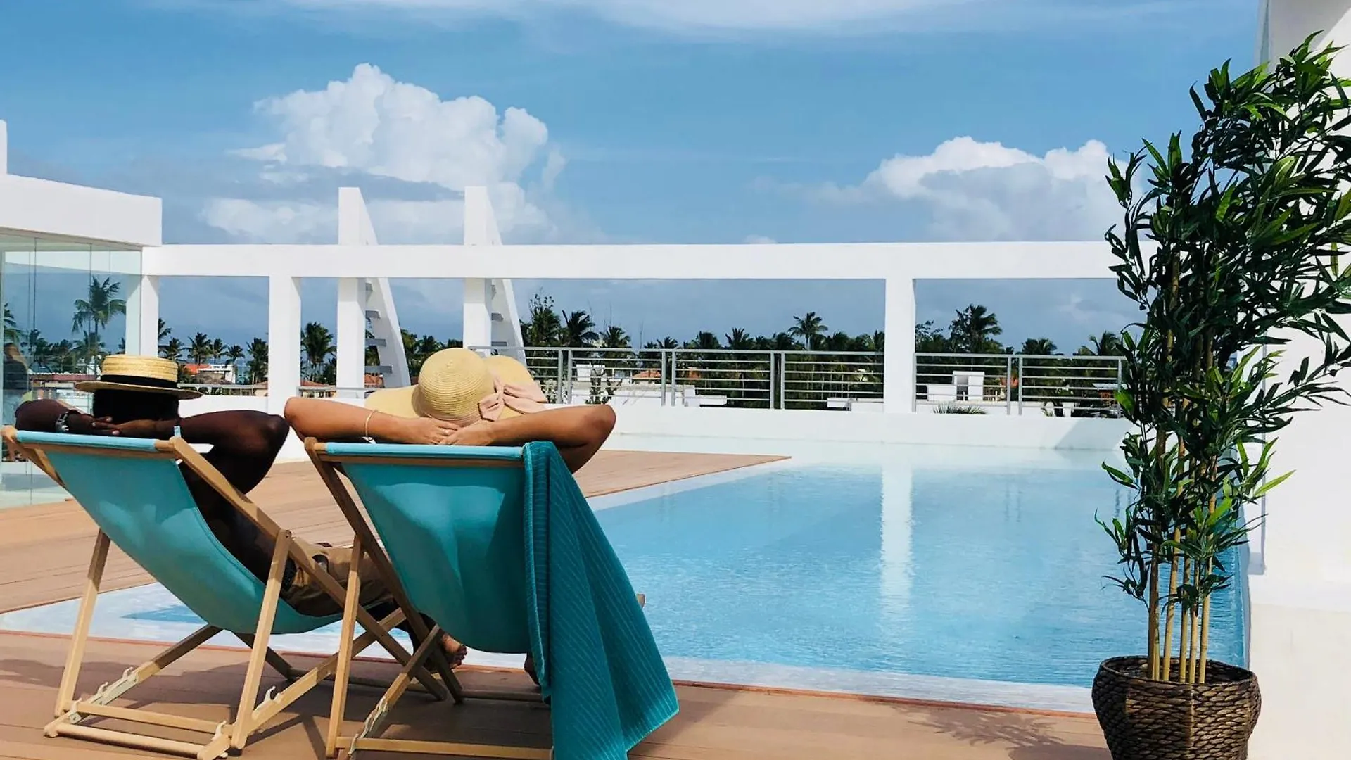 Hotel Grand Caribe Suites Playa Los Corales Punta Cana